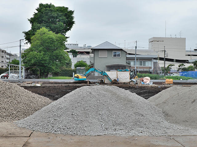 盛り土や、基礎を高くするイメージ