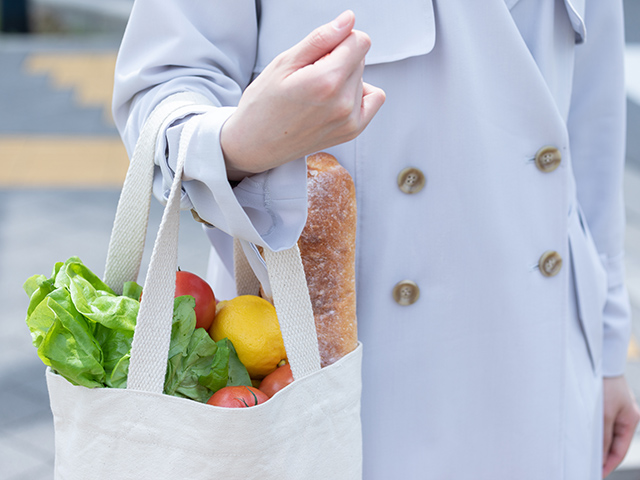 プラスチックごみを減らして海の環境を守る