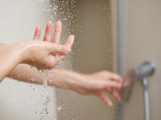 入浴時にヒートショックに注意するイメージ