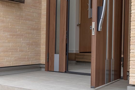 玄関ドアのイメージ