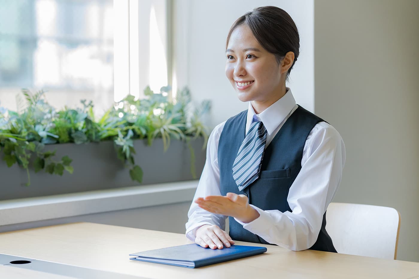 銀行に相談するイメージ