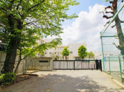 調布市立杉森小学校