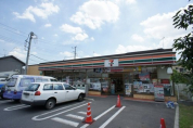 セブンイレブン堀崎店