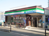 コンビニ