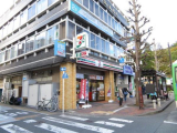 セブンイレブン青梅駅前店 　202m