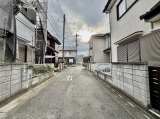 周辺の街並み　80m