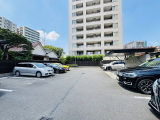 敷地内駐車場