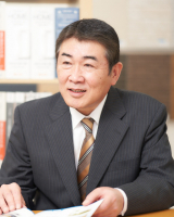 三井　伸夫